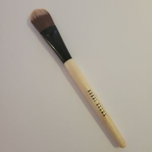 BOBBI BROWN Foundation Brush